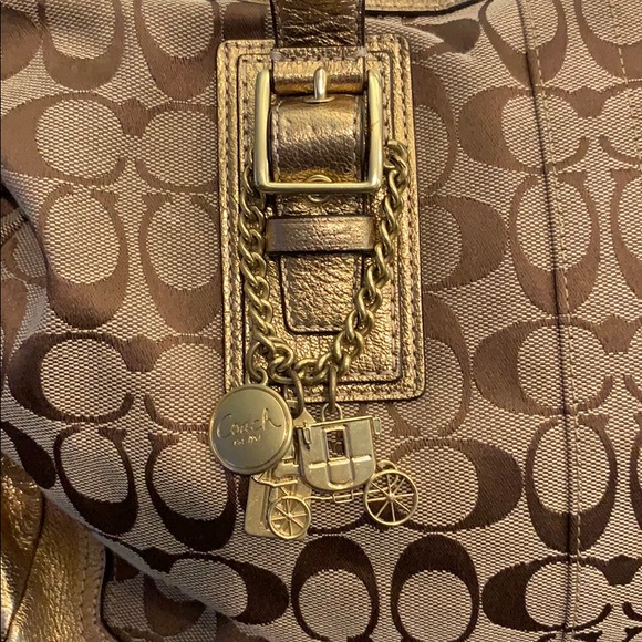 Coach Satchel - Picture 3 of 8